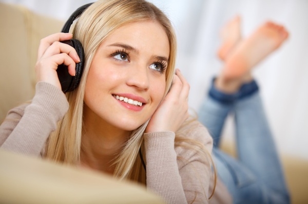 Kenapa Harus Menggunakan Platform Penyedia Musik Online
